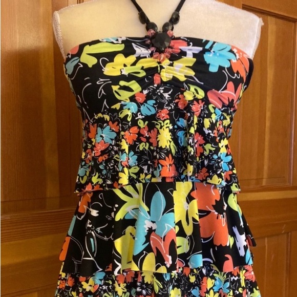 Women’s vintage Rampage Halter Top . Size Small - Picture 6 of 7